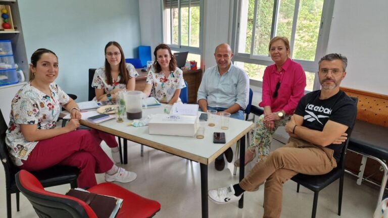 Reunión con el Centro de Atención Infantil Temprana (CAIT)